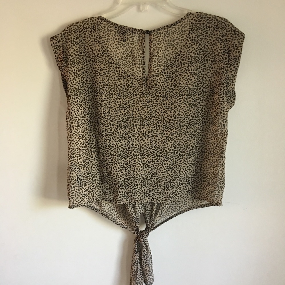 F21 Chiffon Cheetah Print Top - Picture 4 of 5
